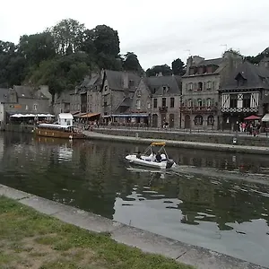 Appartement Cocooning Aux Portes De Dinan , Pmr, Saint-Samson-sur-Rance